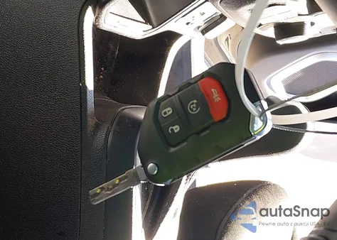 2021 Jeep Renegade Latitude Fwd z USA, uszkodzony, nr VIN ZACNJCBBXMPN25339